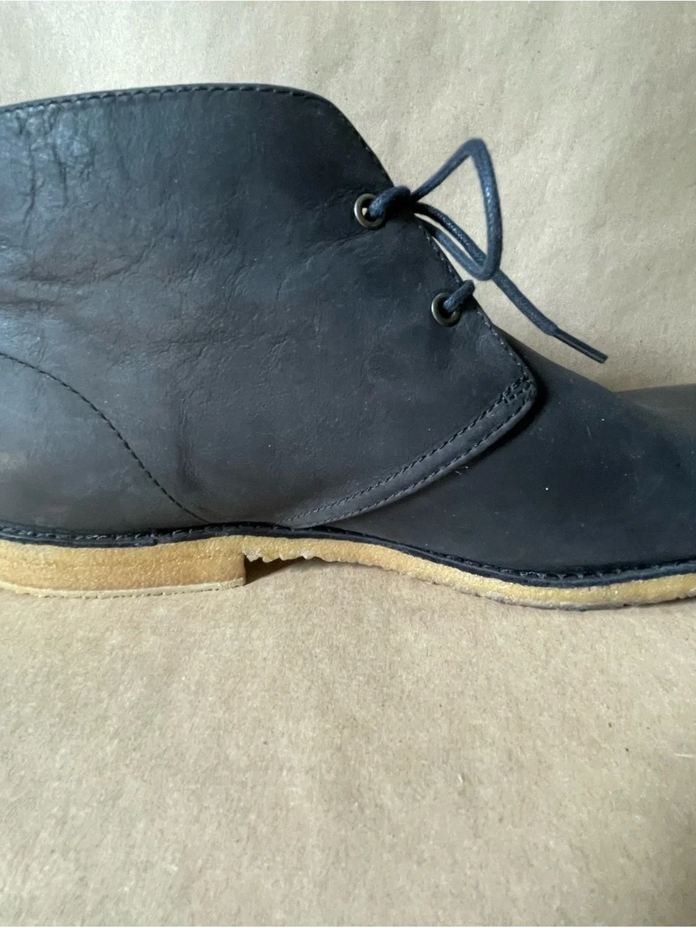 UGG Men's Black Leather Chukka Boot with Crepe Sole